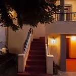 Skyview Meteora